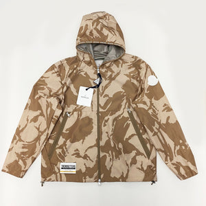 12677d69376bf19375f6be5daf16c316