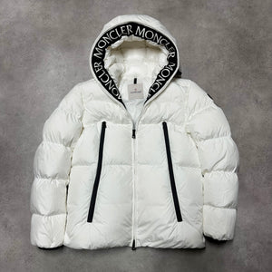 100% AUTHENTIC MONCLER MONTCLA SIZE 3 M L  WHITE DOWN MENS PUFFER JACKET S S