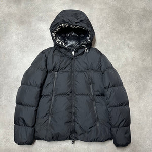100% AUTHENTIC MONCLER MONTCLA SIZE 3 M L BLACK MENS PUFFER JACKET